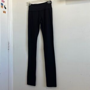 lululemon stretchy leggings 🖤🫧🛸